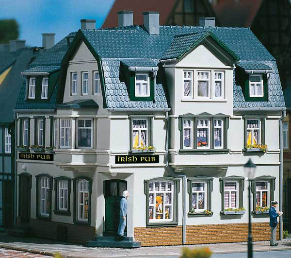 015-12255 - Eckhaus Irish Pub (H0, TT)